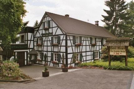 Hotel Meyer Kürten Kültér fotó